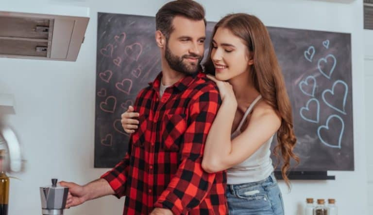 爸爸身材：定义、魅力及14个标志与打造软萌性感身形的方法